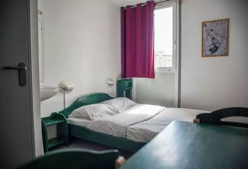 ホテル Auberge De Jeunesse Hi Paris Le D Artagnan