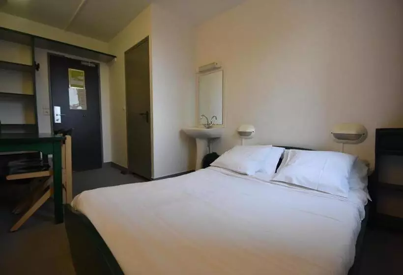 ホテル Auberge De Jeunesse Hi Paris Le D Artagnan