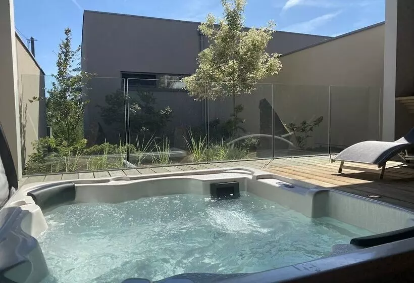 Brit Hotel, Spa & Restaurant   Colmar Est