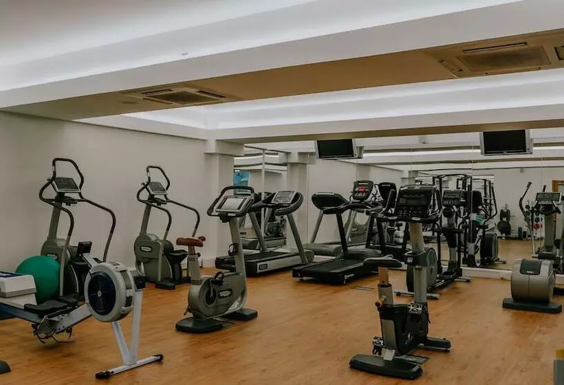 Hotel County Arms Birr