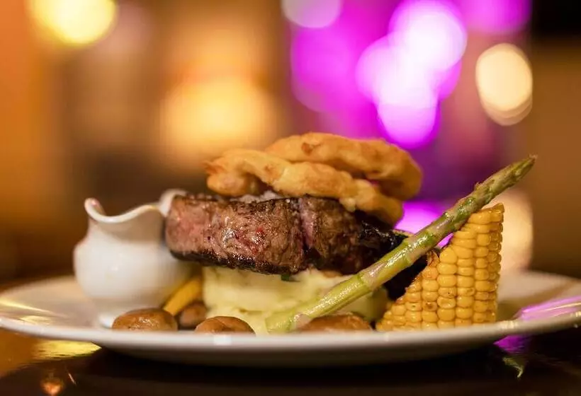 Hotel County Arms Birr