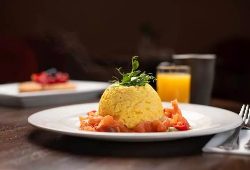 Hotel County Arms Birr