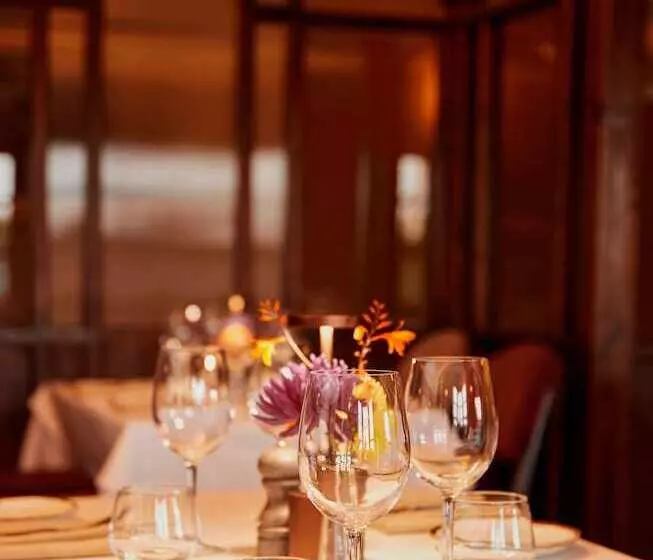 Hotel County Arms Birr