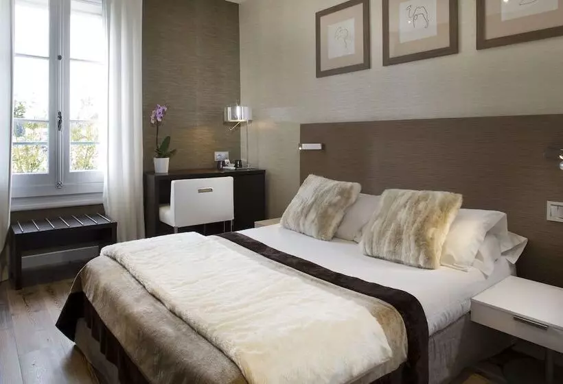 בית מלון כפרי Des Arceaux