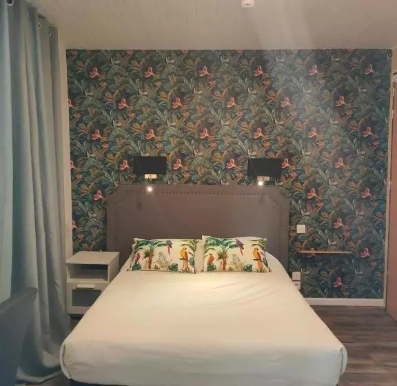 Отель Du Levant