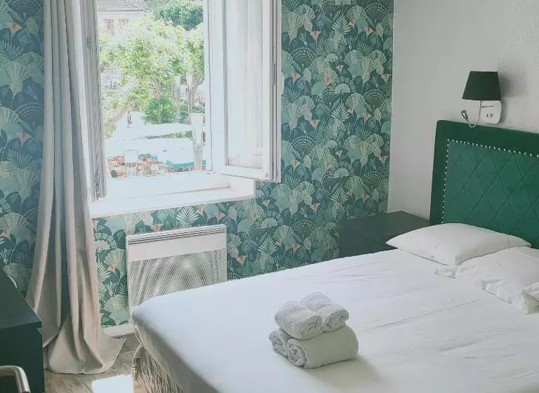 Отель Du Levant