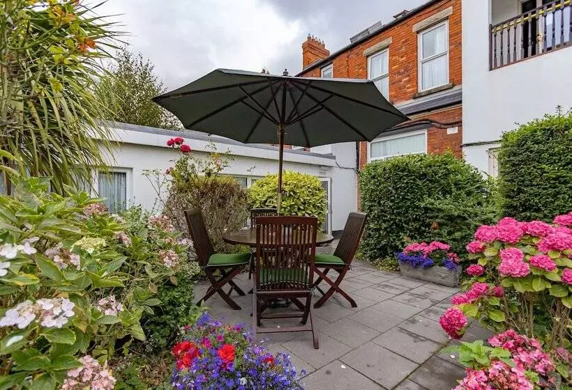 בית מלון כפרי Egans House