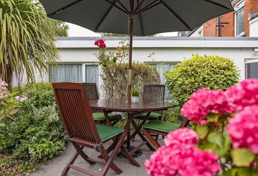 בית מלון כפרי Egans House