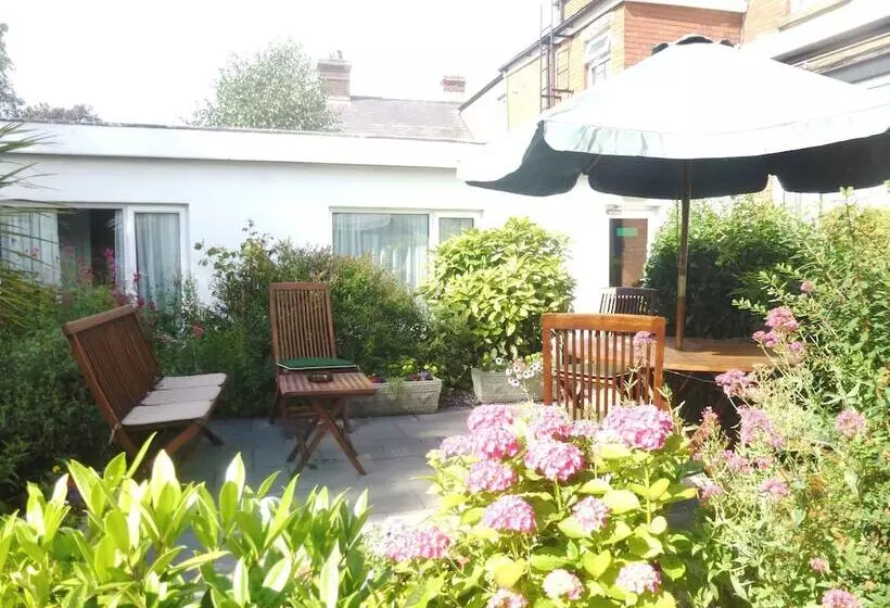 בית מלון כפרי Egans House