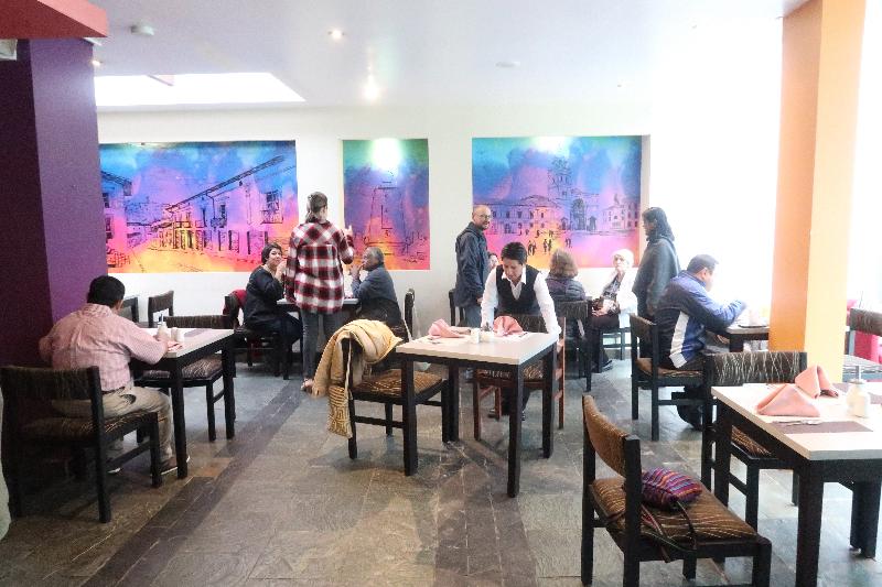 هتل Embassy Quito