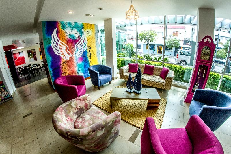 هتل Embassy Quito