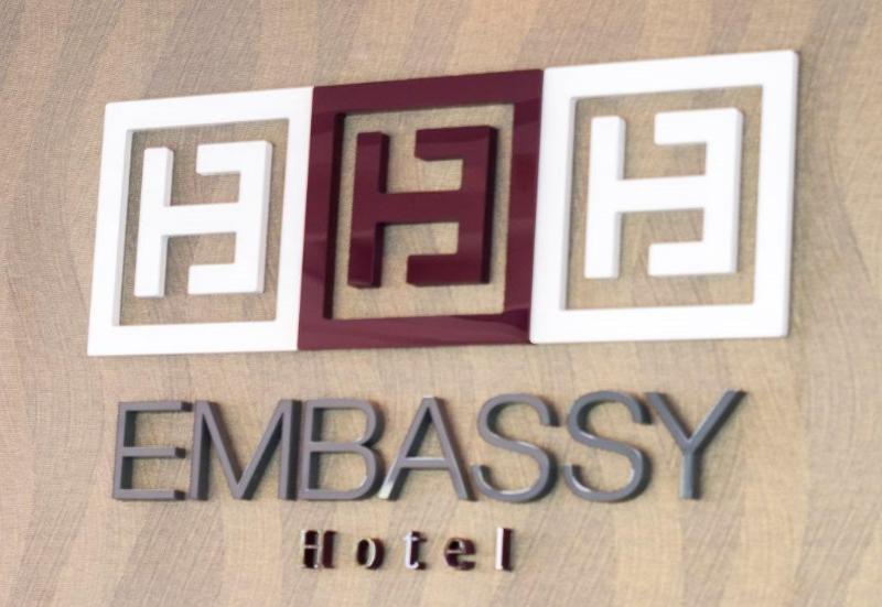هتل Embassy Quito