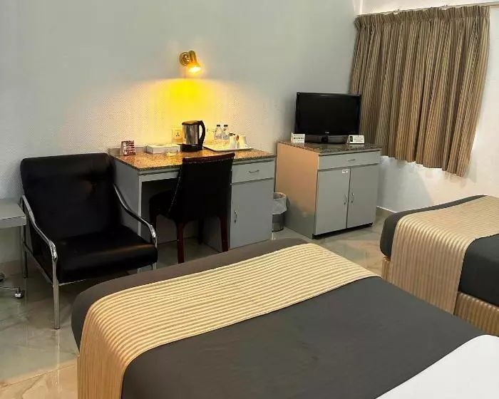 هتل Grand Astoria