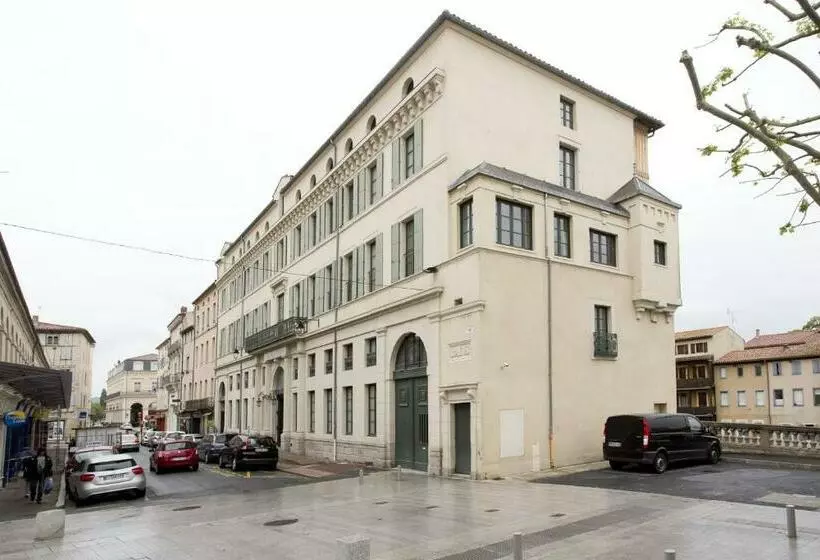 ホテル Grand Hôtel De Castres