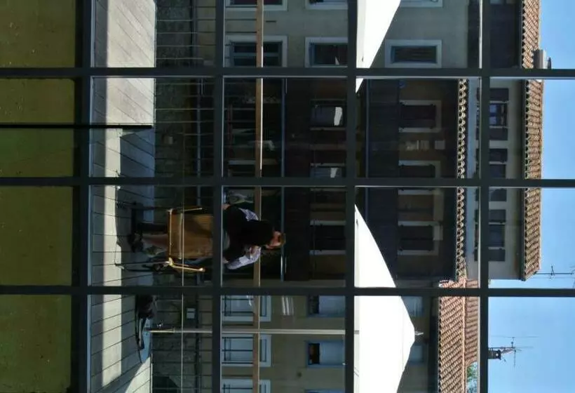 ホテル Grand Hôtel De Castres