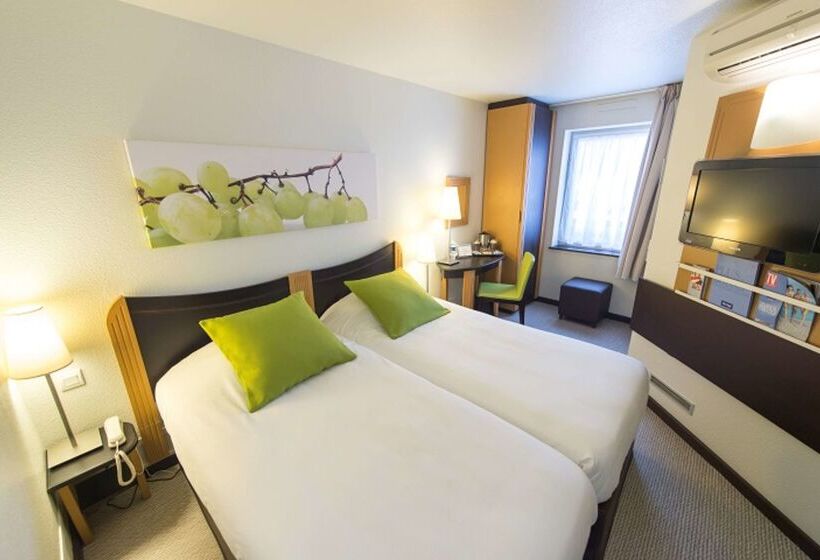 هتل Kyriad Villefranche Sur Saone