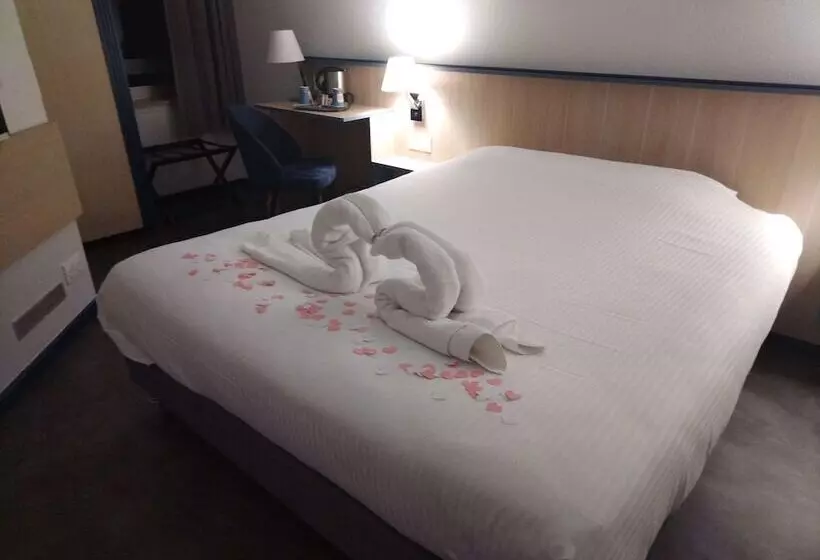 فندق Kyriad Villefranche Sur Saone