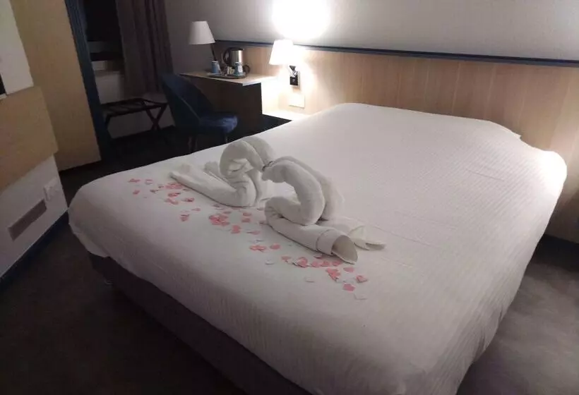 فندق Kyriad Villefranche Sur Saone