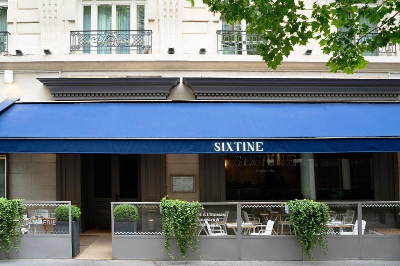 ホテル Paris Marriott Opera Ambassador