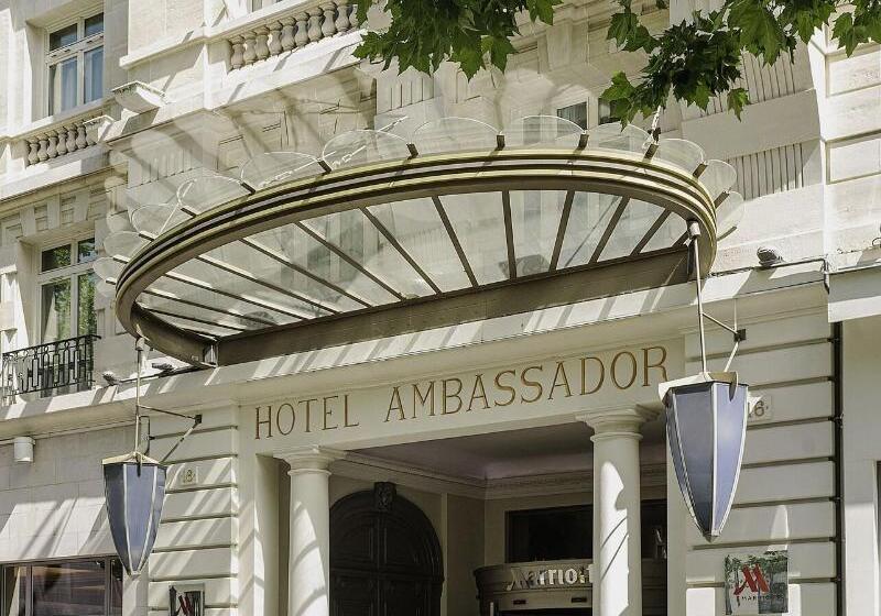 ホテル Paris Marriott Opera Ambassador