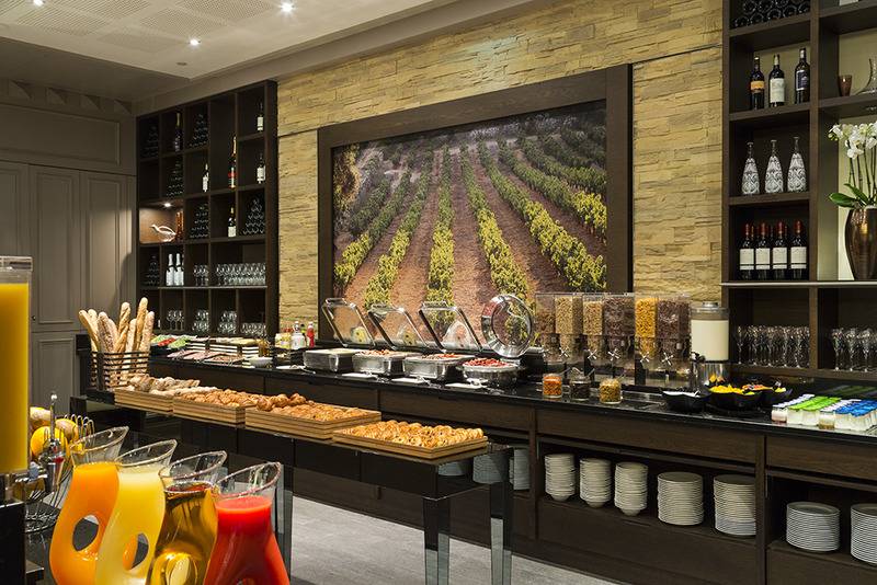 ホテル Paris Marriott Opera Ambassador