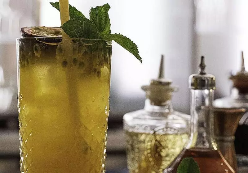 ホテル Paris Marriott Opera Ambassador