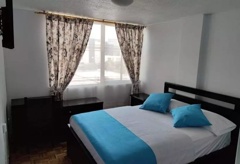 Val Hotel Santamaria Quito