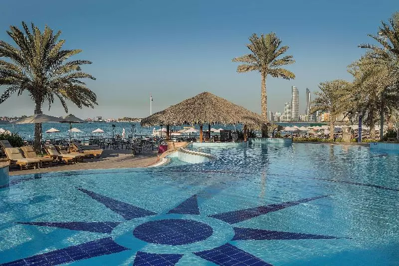 Radisson Blu Hotel & Resort, Abu Dhabi Corniche