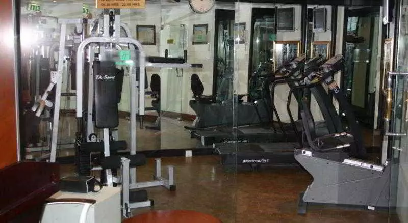 リゾートホテル Grand Excelsior Sharjah