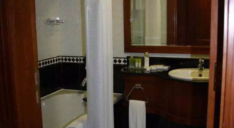 リゾートホテル Grand Excelsior Sharjah