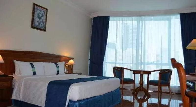 リゾートホテル Grand Excelsior Sharjah