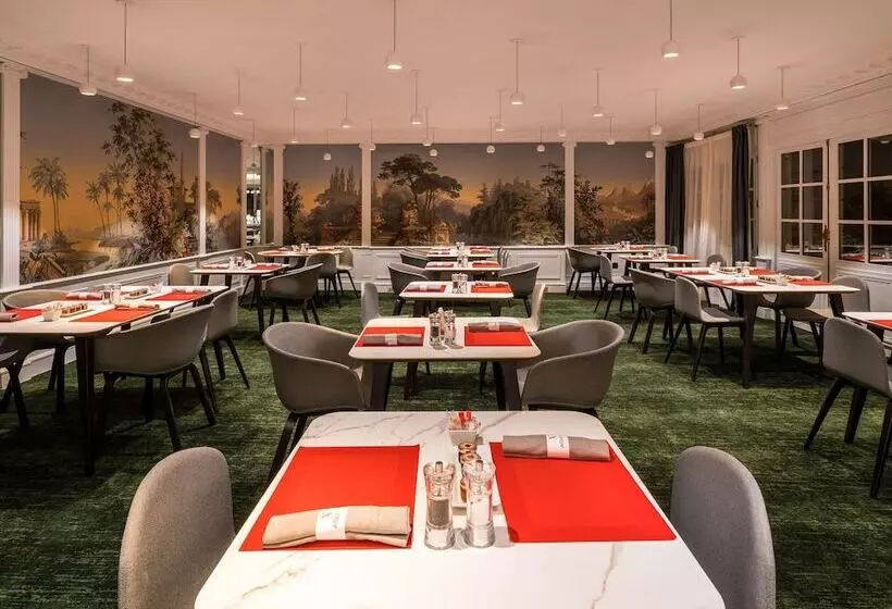 هتل Aigle Noir Fontainebleau Mgallery