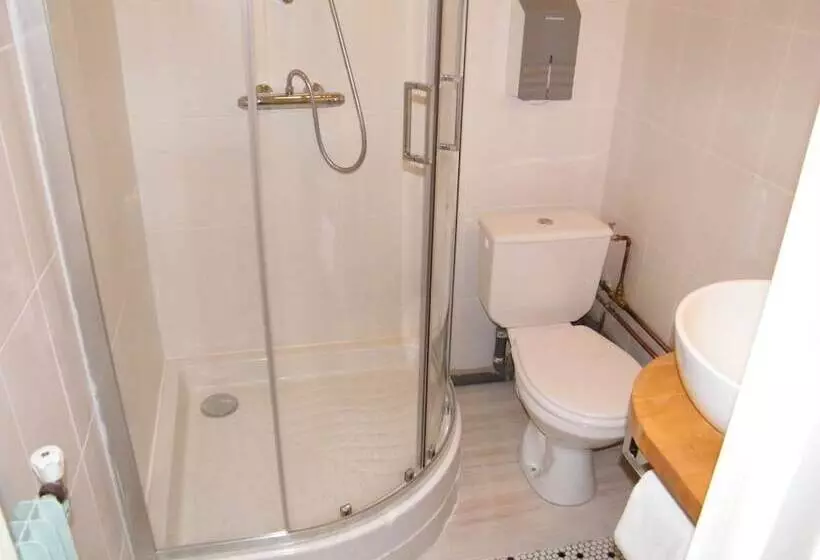 فندق Balzac Hôtel