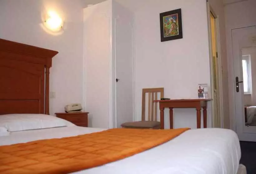 فندق Balzac Hôtel