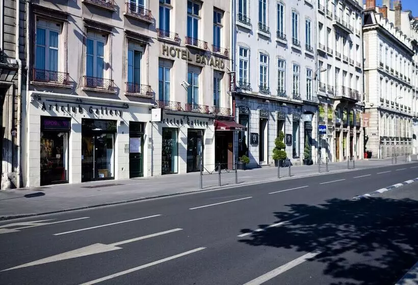 Отель Bayard Bellecour