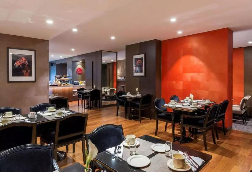 Отель Best Western Premier De La Poste & Spa