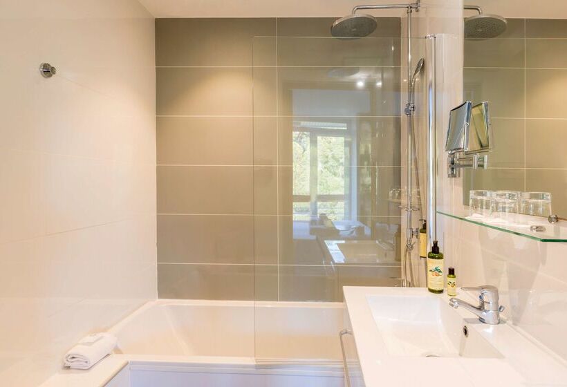 هتل Best Western Plus Hôtel La Rade