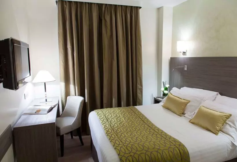 Best Western Plus Hotel Carlton Annecy