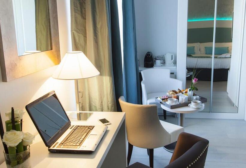 Best Western Plus Hotel Carlton Annecy