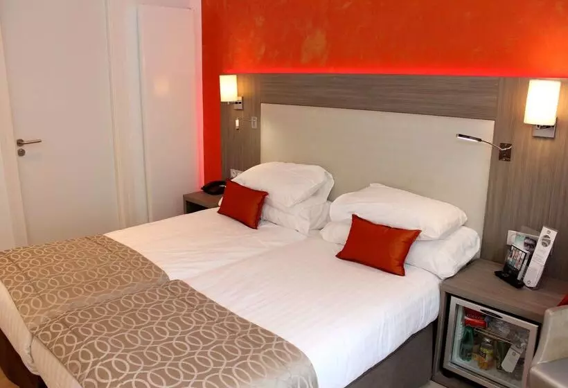 Best Western Plus Hotel Carlton Annecy