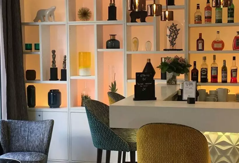 Best Western Plus Hotel Carlton Annecy