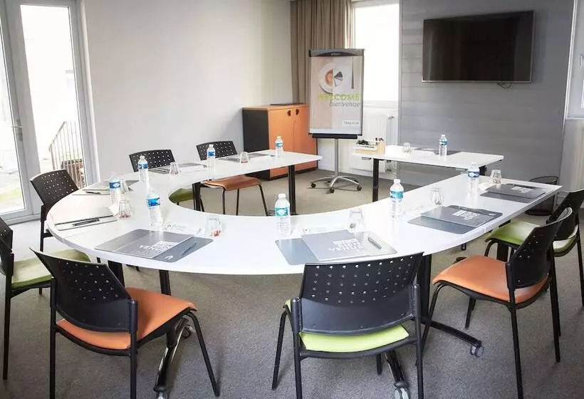 Hotel Campanile Dijon Centre  Gare