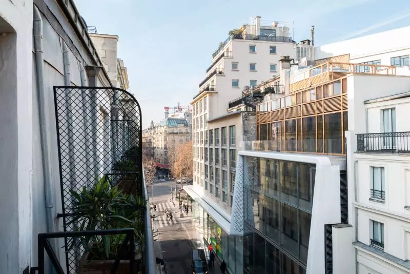 ホテル Hôtel Le Colisée