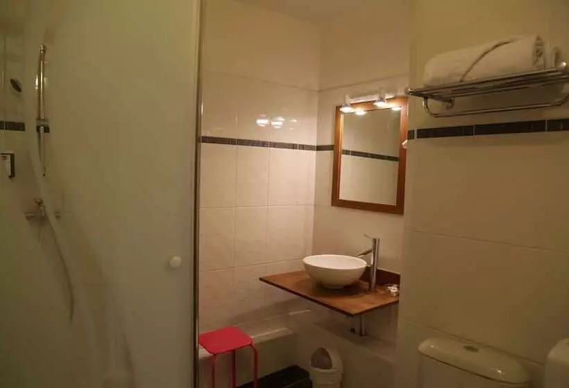 ホテル Hôtel Concorde Béziers