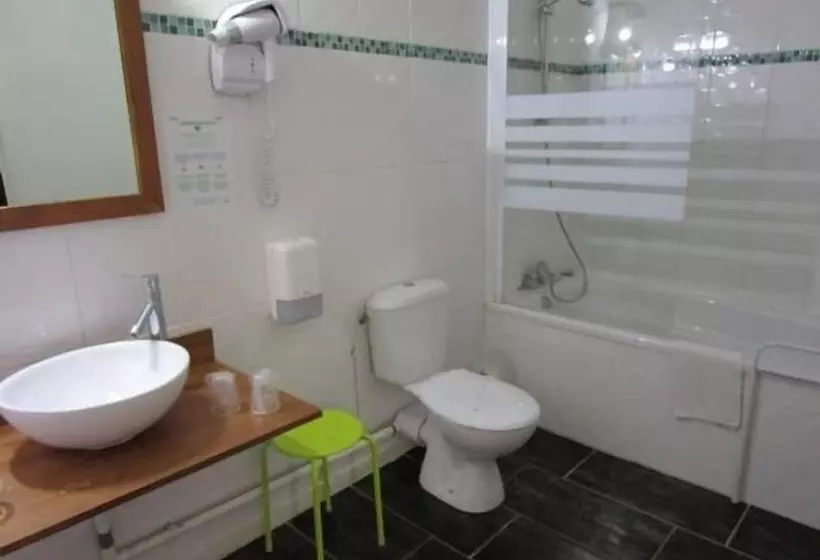 ホテル Hôtel Concorde Béziers