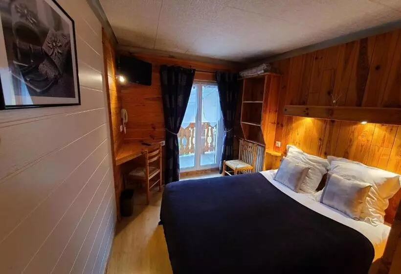 هتل Hôtel Du Centre