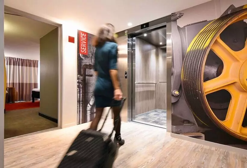 Отель Ibis Brest Kergaradec