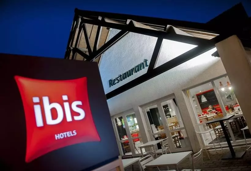 Отель Ibis Brest Kergaradec