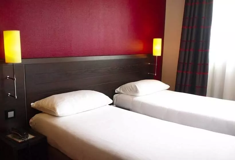 هتل Ibis Styles Nantes Centre Place Royale