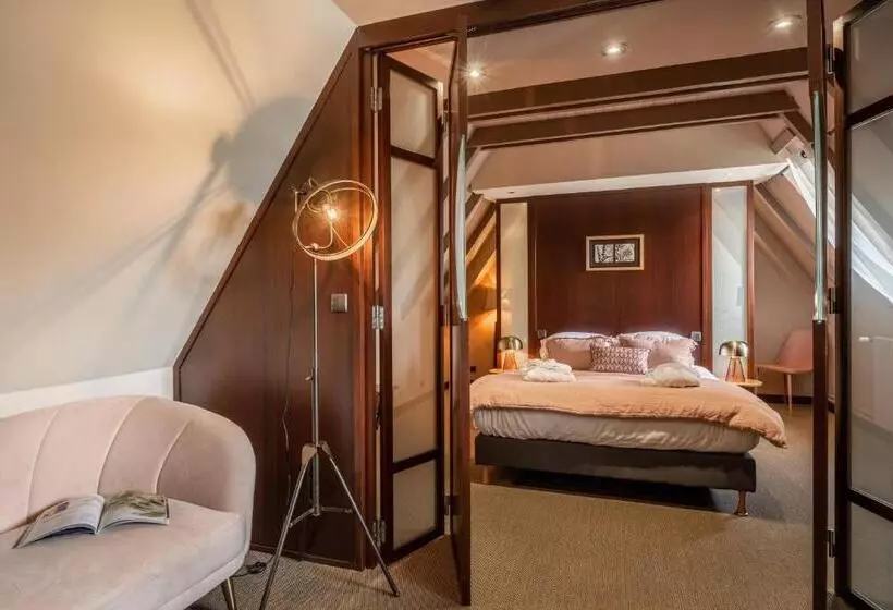 Отель Le Bailliage Hôtel & Spa